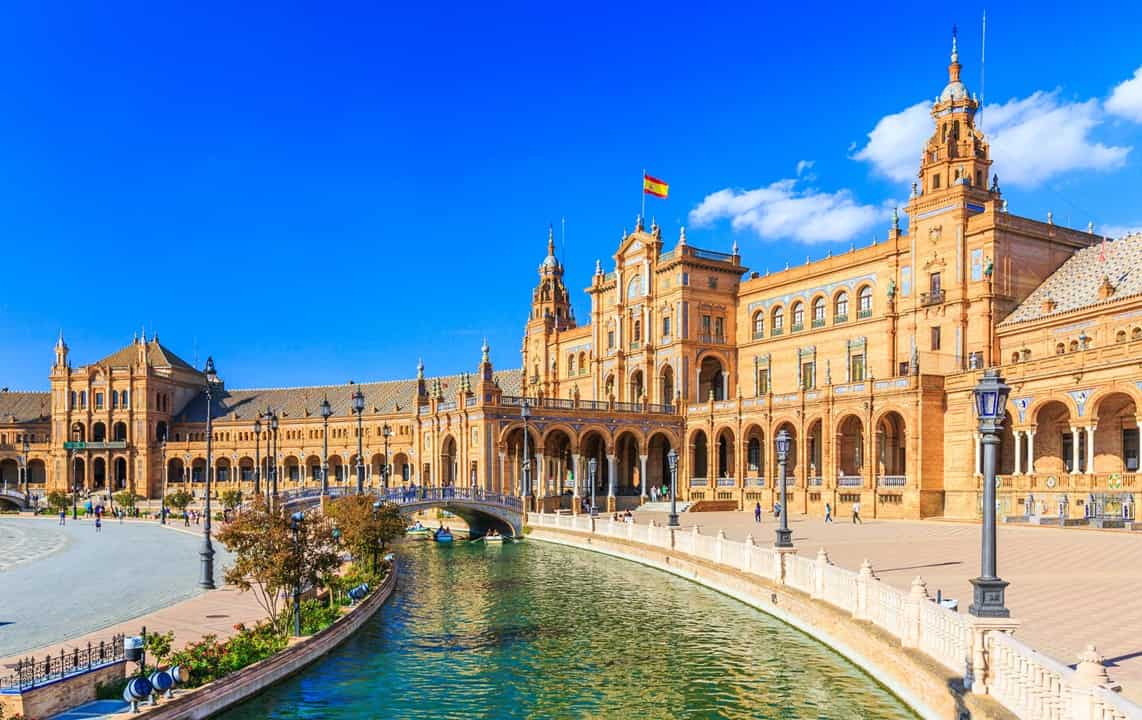 Budget Travel in Spain: The Ultimate Guide for First-Time Visitors